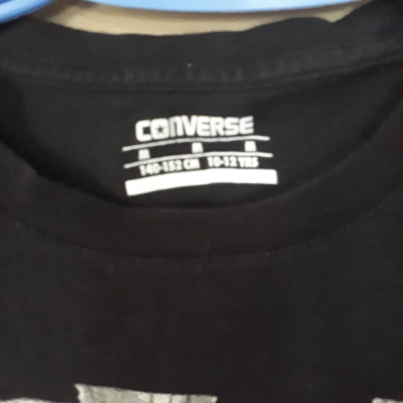 Assorted children's clothes - Picture 1 of 7